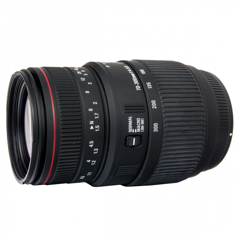 Объектив Sigma 70-300mm f/4-5.6 APO DG Macro